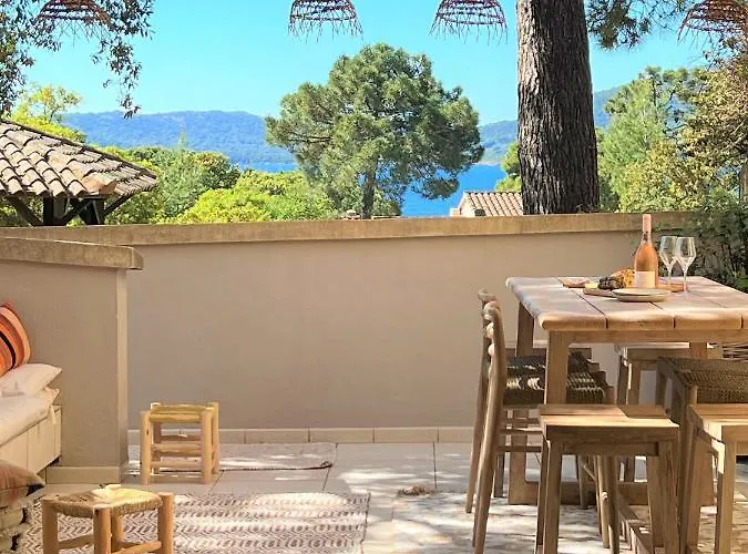 Casetta Di Cala Rossa Βίλα